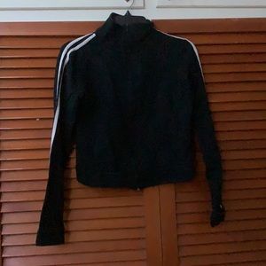 I am selling a Jennyfer jacket